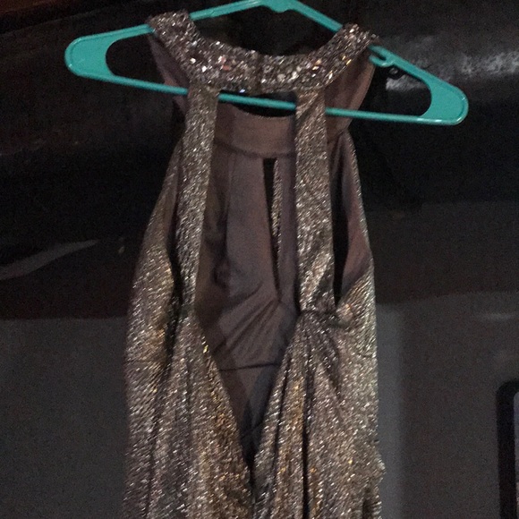 Ignite evenings by carol Lin silver gown - Picture 4 of 5